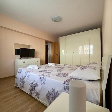 Cerna Apartament Apartment Brasov Bagian luar foto